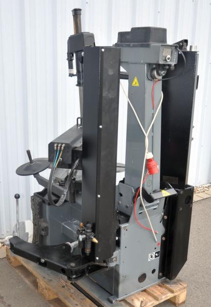 Reifenmontiermaschine GIULIANO S231 PAX Runflat Hilfsarm Reifenwechselmaschine